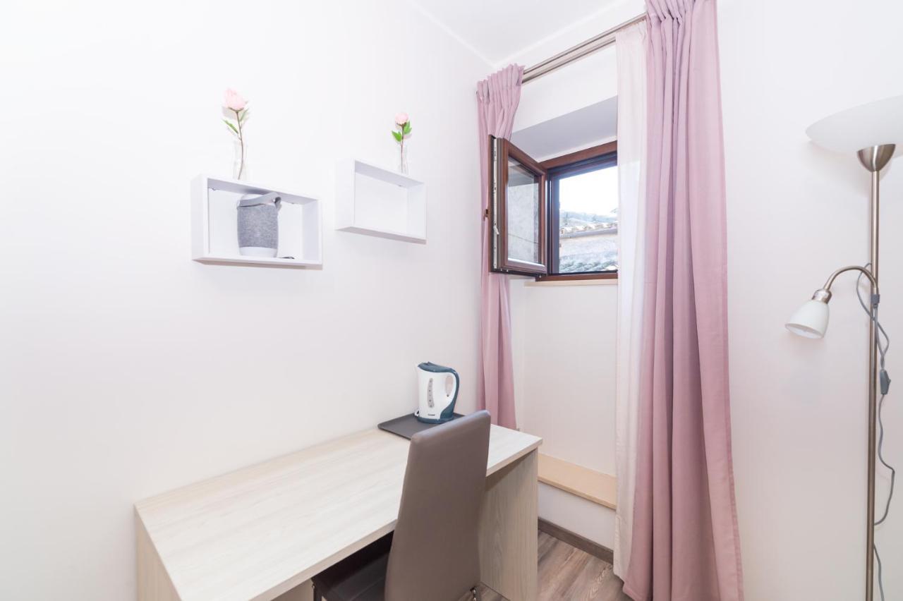 Appartement La Dimora Nel Borgo à Vitorchiano Extérieur photo